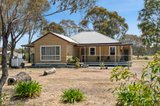 https://images.listonce.com.au/custom/160x/listings/350-sinclairs-lane-walmer-vic-3463/736/01453736_img_02.jpg?IMAS8fHJPg4