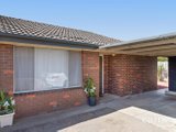 https://images.listonce.com.au/custom/160x/listings/3500-gillies-street-wendouree-vic-3355/575/01576575_img_09.jpg?xX7tsAqEK00