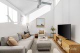 https://images.listonce.com.au/custom/160x/listings/351-bendigo-street-richmond-vic-3121/922/01937922_img_02.jpg?Ro3D3zT0c7g