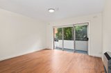 https://images.listonce.com.au/custom/160x/listings/351-bignell-street-flemington-vic-3031/661/00358661_img_05.jpg?XeDcxD7ai9M