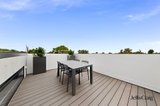 https://images.listonce.com.au/custom/160x/listings/351-hawthorn-rd-caulfield-north-vic-3161/422/01904422_img_09.jpg?nKHx5MQDAKc