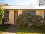 https://images.listonce.com.au/custom/160x/listings/351-mount-dandenong-road-ringwood-east-vic-3135/169/00620169_img_01.jpg?I73vrHTLBi4