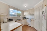 https://images.listonce.com.au/custom/160x/listings/352-foster-street-south-geelong-vic-3220/587/01698587_img_02.jpg?_E57_LEgydc