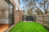 https://images.listonce.com.au/custom/160x/listings/352-hawthory-road-kilsyth-vic-3137/936/01902936_img_07.jpg?qo-geTK142k