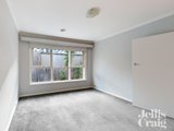 https://images.listonce.com.au/custom/160x/listings/352-maud-street-balwyn-north-vic-3104/356/01573356_img_07.jpg?JjYB27IuTGg