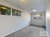 https://images.listonce.com.au/custom/160x/listings/352-maud-street-balwyn-north-vic-3104/356/01573356_img_08.jpg?oHdzPrm4KAU