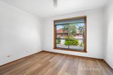 https://images.listonce.com.au/custom/160x/listings/353-55-blake-street-reservoir-vic-3073/162/01740162_img_04.jpg?1e4dfbrrKIA