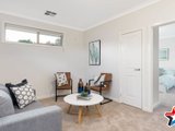 https://images.listonce.com.au/custom/160x/listings/354-bayswater-road-croydon-vic-3136/511/01529511_img_09.jpg?dYlS_d6zCqE