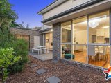 https://images.listonce.com.au/custom/160x/listings/354-bayswater-road-croydon-vic-3136/511/01529511_img_16.jpg?p9t1A8I4Gto