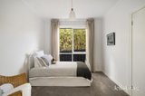 https://images.listonce.com.au/custom/160x/listings/354-belgravia-avenue-mont-albert-north-vic-3129/552/01781552_img_08.jpg?VwtM7VXEJwY