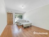 https://images.listonce.com.au/custom/160x/listings/354-hewish-road-croydon-vic-3136/953/01525953_img_04.jpg?pMm1l4KcS-M