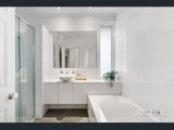 https://images.listonce.com.au/custom/160x/listings/354-highbury-road-mount-waverley-vic-3149/182/01943182_img_10.jpg?kRoyQm0FBNE