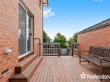 https://images.listonce.com.au/custom/160x/listings/355-albert-hill-road-lilydale-vic-3140/974/01524974_img_13.jpg?4Mg1NGpvkAE