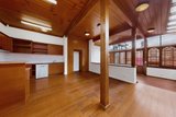 https://images.listonce.com.au/custom/160x/listings/355-high-street-prahran-vic-3181/296/01967296_img_05.jpg?j9RLXLm_2hU