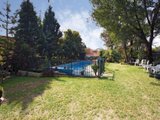 https://images.listonce.com.au/custom/160x/listings/355-union-road-balwyn-vic-3103/478/01684478_img_06.jpg?OAF_9qk-2Hw