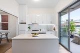 https://images.listonce.com.au/custom/160x/listings/355a-clarendon-st-south-melbourne-vic-3205/633/01900633_img_06.jpg?ew3qFu-Q1mg