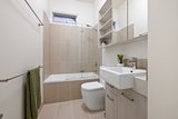https://images.listonce.com.au/custom/160x/listings/355a-clarendon-st-south-melbourne-vic-3205/633/01900633_img_13.jpg?24b-BTr5Zq0