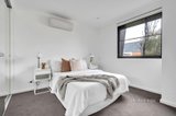 https://images.listonce.com.au/custom/160x/listings/356-gooch-street-thornbury-vic-3071/184/01546184_img_12.jpg?Pt5sJ_BmBSQ