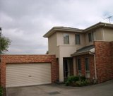 https://images.listonce.com.au/custom/160x/listings/356-livingstone-road-vermont-south-vic-3133/930/01636930_img_07.jpg?nejFL7nFHX4