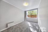 https://images.listonce.com.au/custom/160x/listings/356-narong-road-caulfield-north-vic-3161/009/01642009_img_08.jpg?6b5_9xCnfvQ