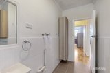 https://images.listonce.com.au/custom/160x/listings/356-narong-road-caulfield-north-vic-3161/728/01979728_img_12.jpg?sePvloBZZm8