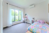 https://images.listonce.com.au/custom/160x/listings/358-faraday-road-croydon-south-vic-3136/205/01622205_img_09.jpg?bwSboMbqDtI