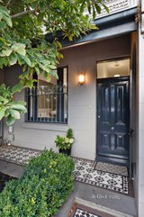 https://images.listonce.com.au/custom/160x/listings/358-station-street-carlton-north-vic-3054/535/01636535_img_19.jpg?QIhxv6deU94