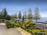 https://images.listonce.com.au/custom/160x/listings/359-esplanade-altona-vic-3018/229/01203229_img_05.jpg?wWfu1hLW0LI