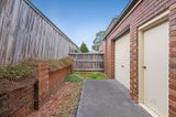 https://images.listonce.com.au/custom/160x/listings/359-old-melbourne-road-chirnside-park-vic-3116/764/01700764_img_10.jpg?w_b_3G3GjL8