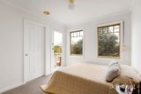 https://images.listonce.com.au/custom/160x/listings/35a-clapham-street-thornbury-vic-3071/314/01813314_img_06.jpg?JHHosevR2_c