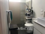 https://images.listonce.com.au/custom/160x/listings/35a-saunders-street-coburg-vic-3058/636/01741636_img_03.jpg?5WFmj98J2pc
