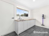 https://images.listonce.com.au/custom/160x/listings/36-barker-drive-mooroolbark-vic-3138/850/01525850_img_10.jpg?sb2ZAogk4jA