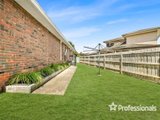 https://images.listonce.com.au/custom/160x/listings/36-barker-drive-mooroolbark-vic-3138/850/01525850_img_18.jpg?Xc5tNZhObhA