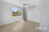 https://images.listonce.com.au/custom/160x/listings/36-bellarine-drive-cranbourne-vic-3977/181/01817181_img_03.jpg?VXS3nlMwxRQ
