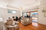 https://images.listonce.com.au/custom/160x/listings/36-bridges-avenue-mooroolbark-vic-3138/585/01700585_img_03.jpg?hABXUeeFOxU