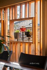 https://images.listonce.com.au/custom/160x/listings/36-bridges-avenue-mooroolbark-vic-3138/585/01700585_img_11.jpg?vdkp_7WGIjE