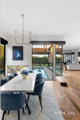 https://images.listonce.com.au/custom/160x/listings/36-collingwood-road-newport-vic-3015/806/01937806_img_08.jpg?qj8K90XTaFY
