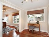 https://images.listonce.com.au/custom/160x/listings/36-davies-street-newport-vic-3015/336/01202336_img_09.jpg?fixNAgP6v2U