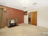 https://images.listonce.com.au/custom/160x/listings/36-dove-avenue-altona-vic-3018/562/01203562_img_05.jpg?YpGk4MKPCRk