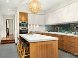 https://images.listonce.com.au/custom/160x/listings/36-ferrars-place-south-melbourne-vic-3205/133/01090133_img_04.jpg?uX09FO0a7_o