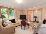 https://images.listonce.com.au/custom/160x/listings/36-glen-dhu-road-kilsyth-vic-3137/708/01524708_img_03.jpg?L1EVMNfXDPs