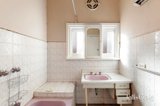https://images.listonce.com.au/custom/160x/listings/36-harold-street-thornbury-vic-3071/188/01783188_img_10.jpg?xoMuw3-Rn1E