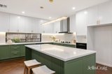 https://images.listonce.com.au/custom/160x/listings/36-heywood-street-ringwood-vic-3134/098/01962098_img_05.jpg?Gcy8QF12nd8