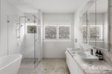https://images.listonce.com.au/custom/160x/listings/36-kinkora-road-hawthorn-vic-3122/365/01900365_img_08.jpg?_ODN9At2bSo