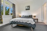 https://images.listonce.com.au/custom/160x/listings/36-lauriston-street-kyneton-vic-3444/102/00581102_img_02.jpg?rCbQjPUtxjM