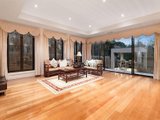 https://images.listonce.com.au/custom/160x/listings/36-nott-street-balwyn-vic-3103/693/01684693_img_06.jpg?nkkTkLOiQ9g