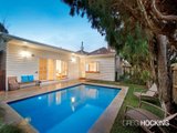 https://images.listonce.com.au/custom/160x/listings/36-ormond-road-elwood-vic-3184/606/01087606_img_03.jpg?xVgo33JqLYQ