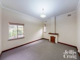https://images.listonce.com.au/custom/160x/listings/36-palmer-place-hawthorn-vic-3122/766/01851766_img_04.jpg?4UOG7NRFKQE