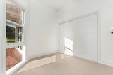 https://images.listonce.com.au/custom/160x/listings/36-parkins-reef-road-maldon-vic-3463/097/01812097_img_07.jpg?BwaH9FBheiE