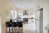 https://images.listonce.com.au/custom/160x/listings/36-parring-road-balwyn-vic-3103/815/01121815_img_04.jpg?2zpex8frcIM